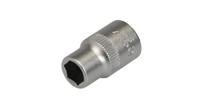 Silverline 138714 Douille métrique 3/8" 6 pointes - 9 mm 3 Silverline 138714 Douille métrique 3/8" 6 pointes - 9 mm